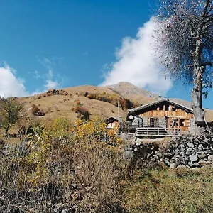 Refuge Le Nant Brun Chalet